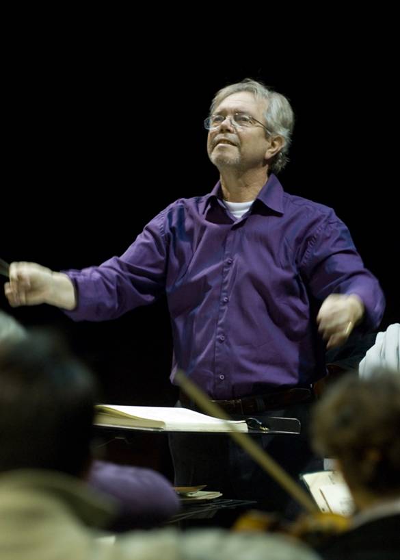 11.04 Jan Stulen, dirijorul olandez aplaudat în toată lumea concertează la Cluj