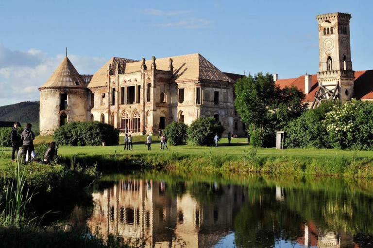 17.04 Ziua porților deschise la Castelul Banffy