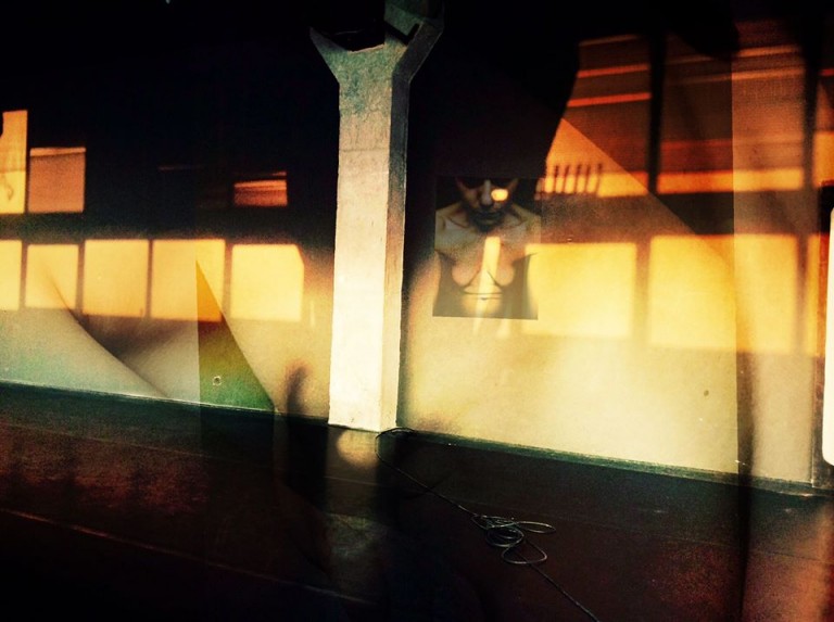 31.01 Spectacol de teatru: On how body changes through movement