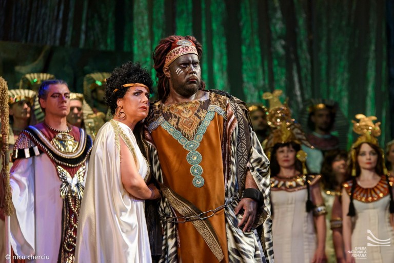 14.05 Spectacol de opera: Aida