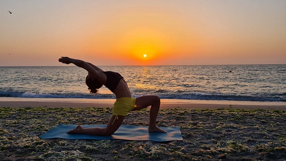 21.08 Ashtanga Half Led: Yoga with Daniela