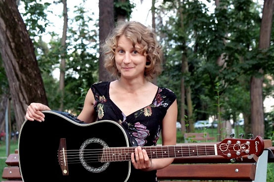 16.09 Folk in gradină cu Adriana-Maria Andreica