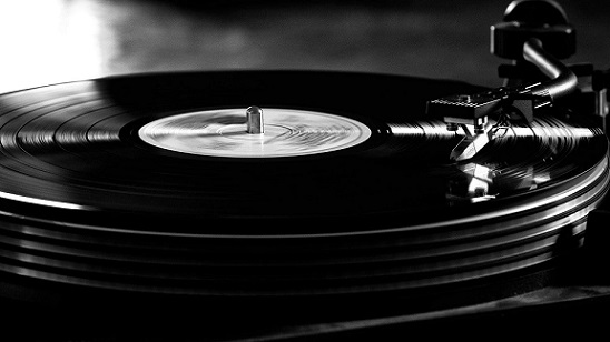 15.09 Vinyl Night With Olaf