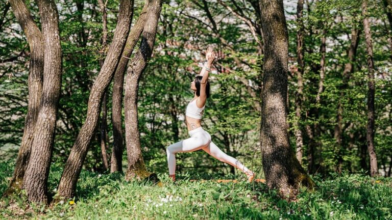 27.05 Yoga in Parc