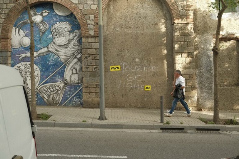 România promovată ca soluție la supraturismul din Barcelona prin TouristsGo.Ro