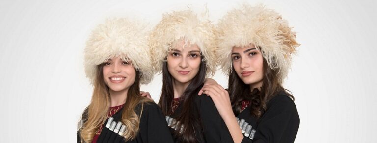 17.08 Concert: Trio Mandili