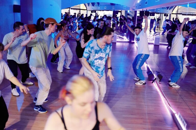 14.01 Curs: Street Dance