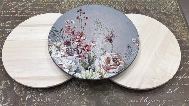 22.07 Atelier de vopsit și decorat platou rotativ