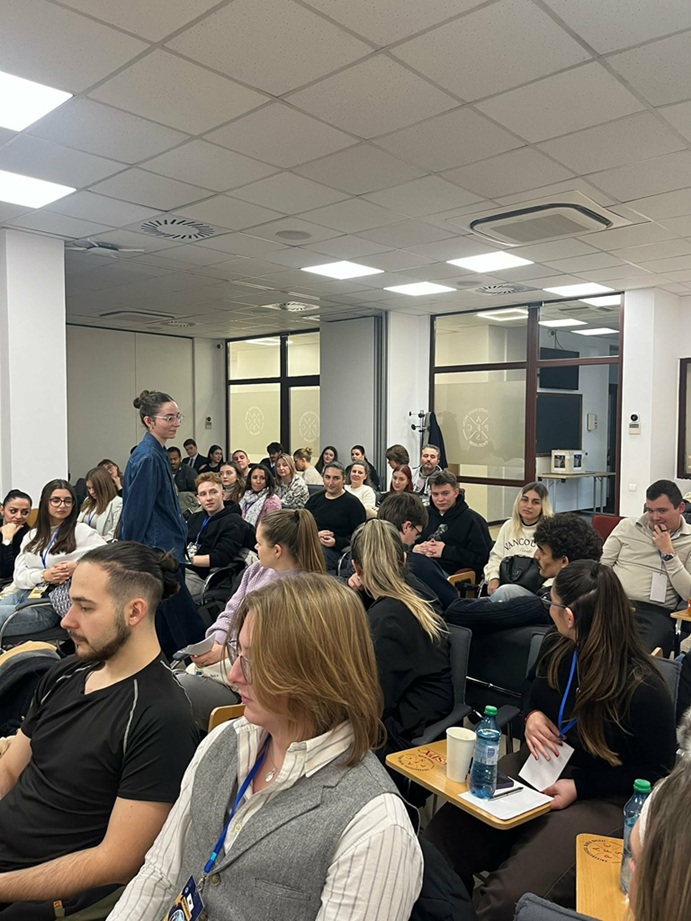 Program internațional dedicat comunicării în sănătate la FSPAC